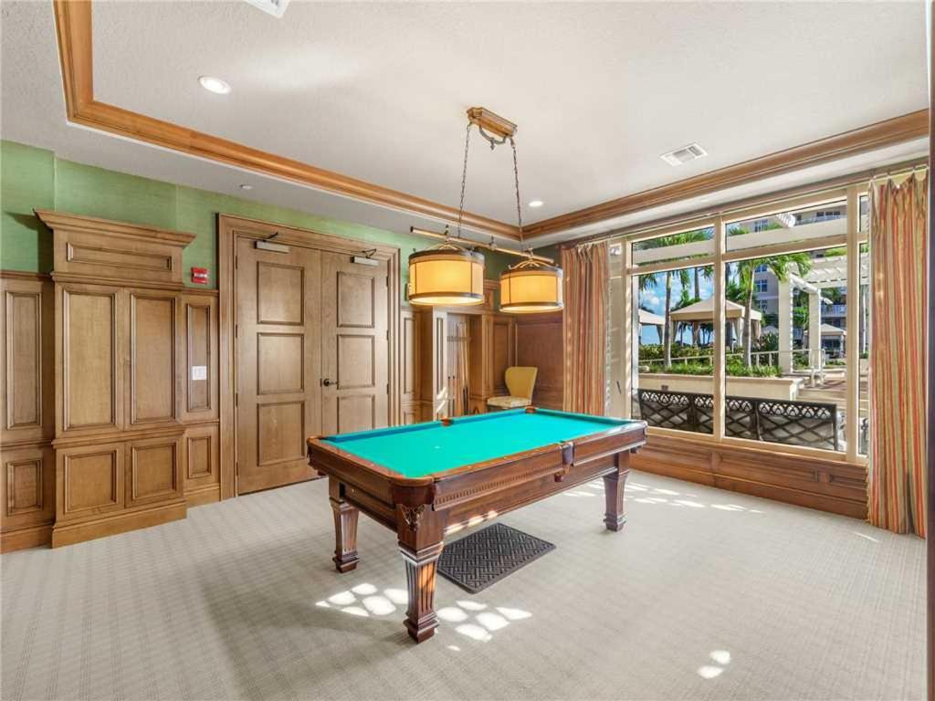 Sand Pearl 1406, 2 Bedrooms, Diamond Rated, Pool, Gym, Sleeps 6 Clearwater Beach Exterior photo